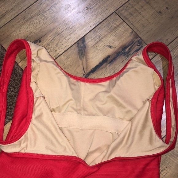 Old Navy Cherry Red Ribbed One Piece Swimsuit Medium - Picture 9 of 9